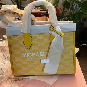 Brandnew MK Mirella Small Tote